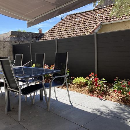 Location Appartement Des Pyrenees Borderes-sur-l'Echez Eksteriør billede