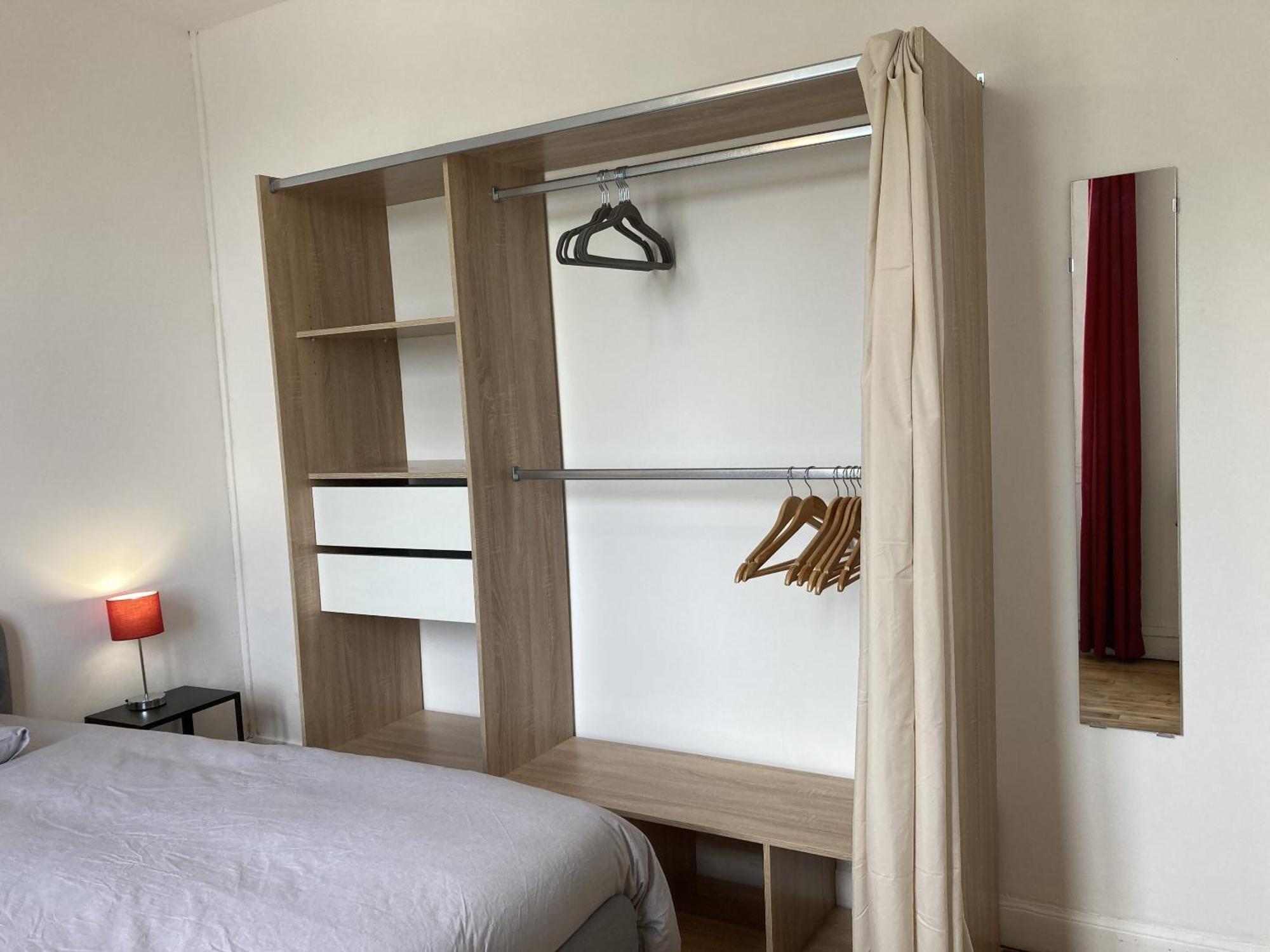 Location Appartement Des Pyrenees Borderes-sur-l'Echez Værelse billede