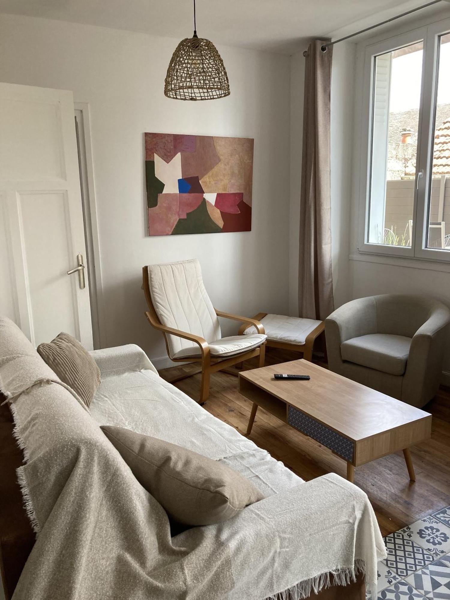 Location Appartement Des Pyrenees Borderes-sur-l'Echez Værelse billede