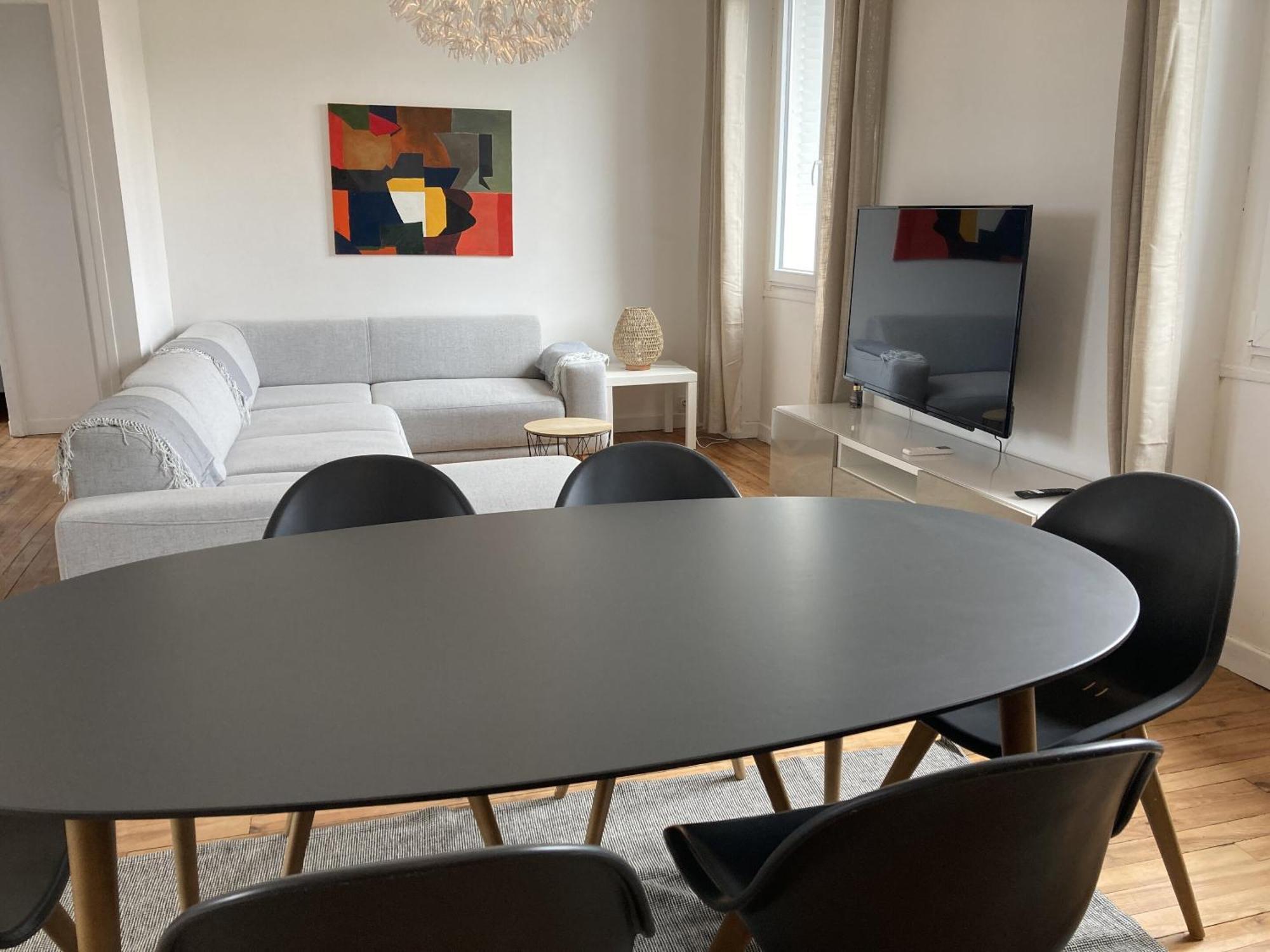 Location Appartement Des Pyrenees Borderes-sur-l'Echez Værelse billede