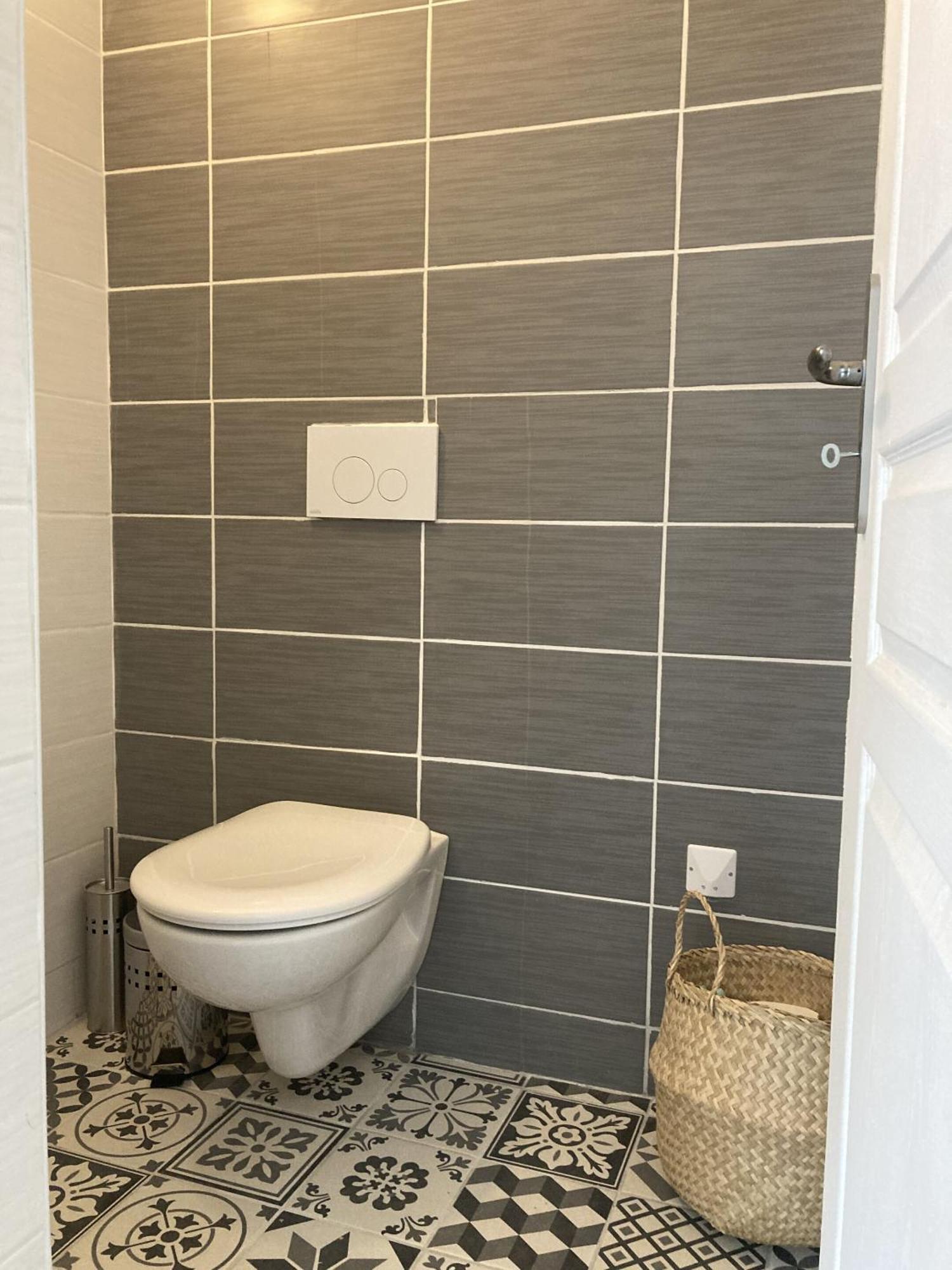 Location Appartement Des Pyrenees Borderes-sur-l'Echez Værelse billede